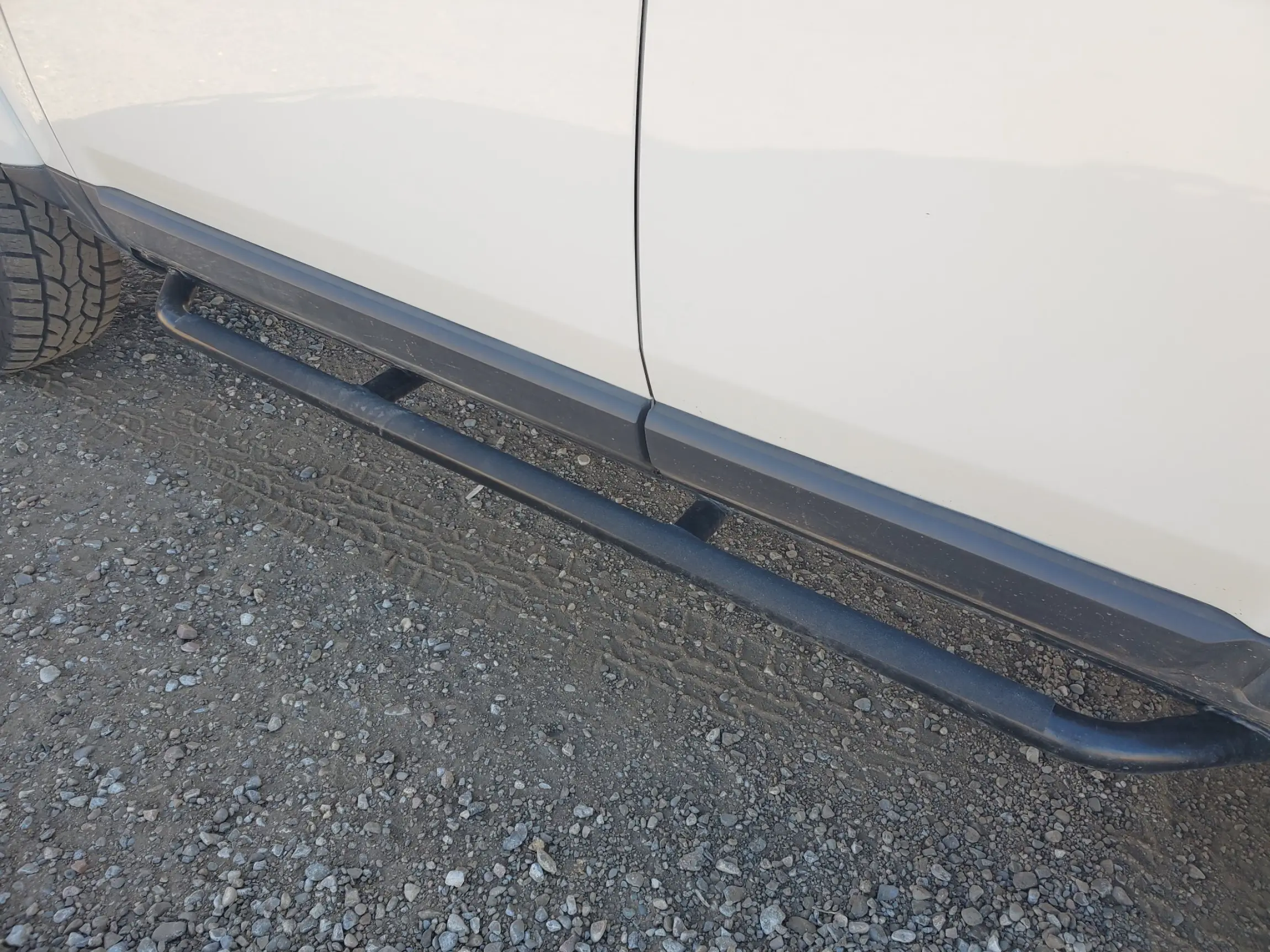 Sold: Modified 2012 Land Rover LR4 HSE