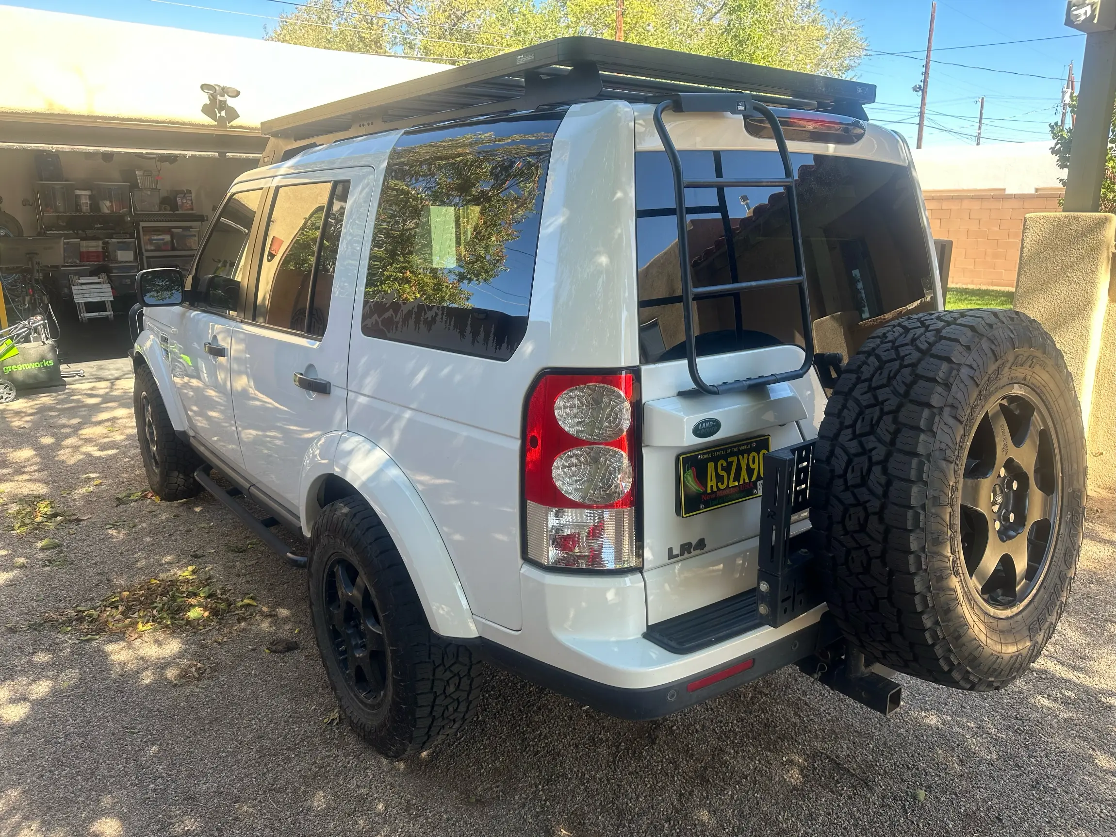 Sold: Modified 2012 Land Rover LR4 HSE - 4