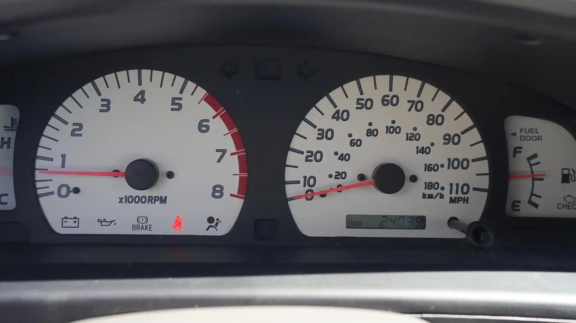 27k Mi. 2004 Toyota Tacoma Xtracab 4×4 - 4