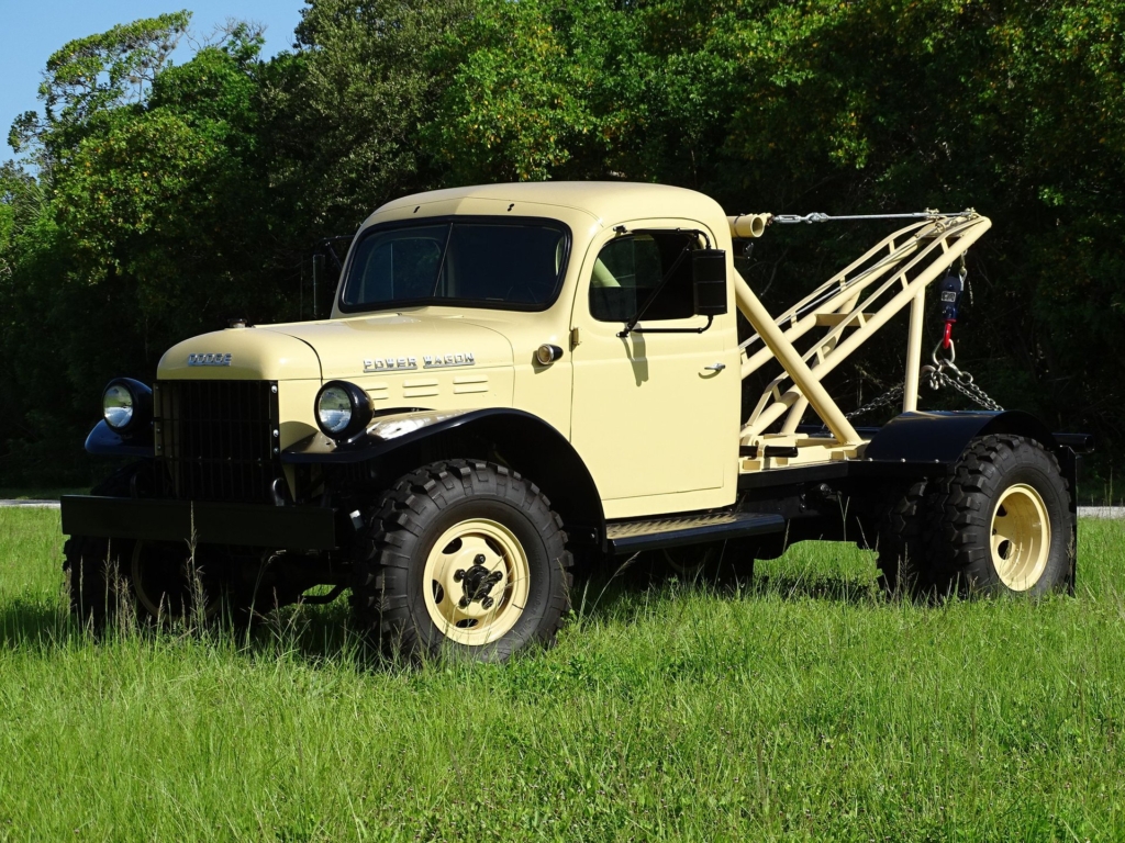 1945 Dodge Power Wagon Tow Truck For Sale | Fourbie Exchange