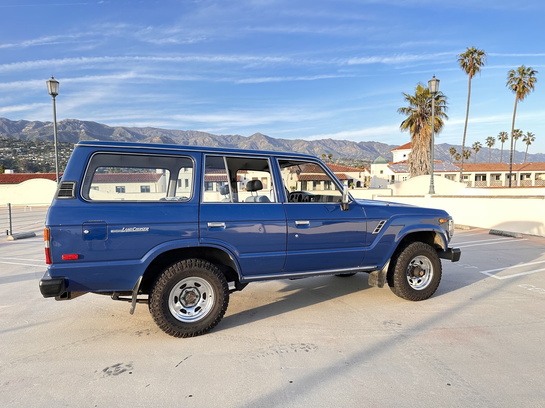 1988-Toyota-Land-Cruiser-FJ62-20