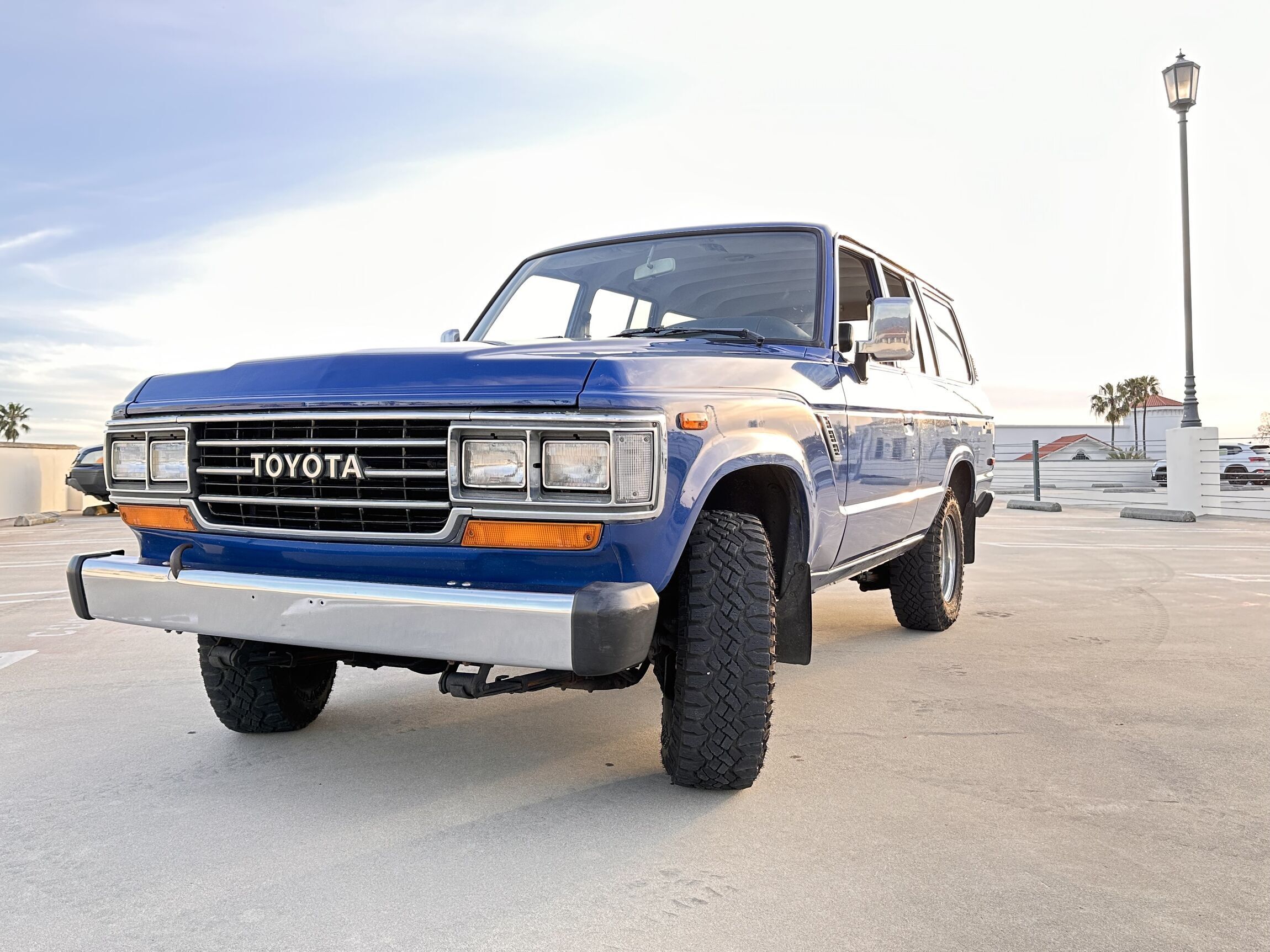 1988-Toyota-Land-Cruiser-FJ62-44