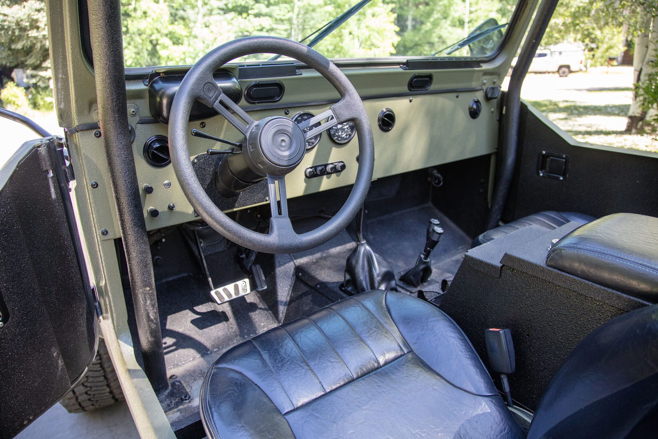 1983-jeep-cj8-auction-122
