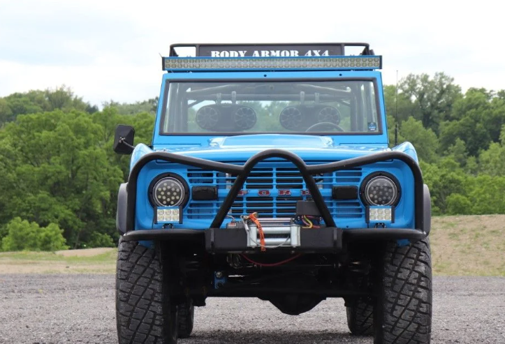 1970-ford-bronco-sema-03