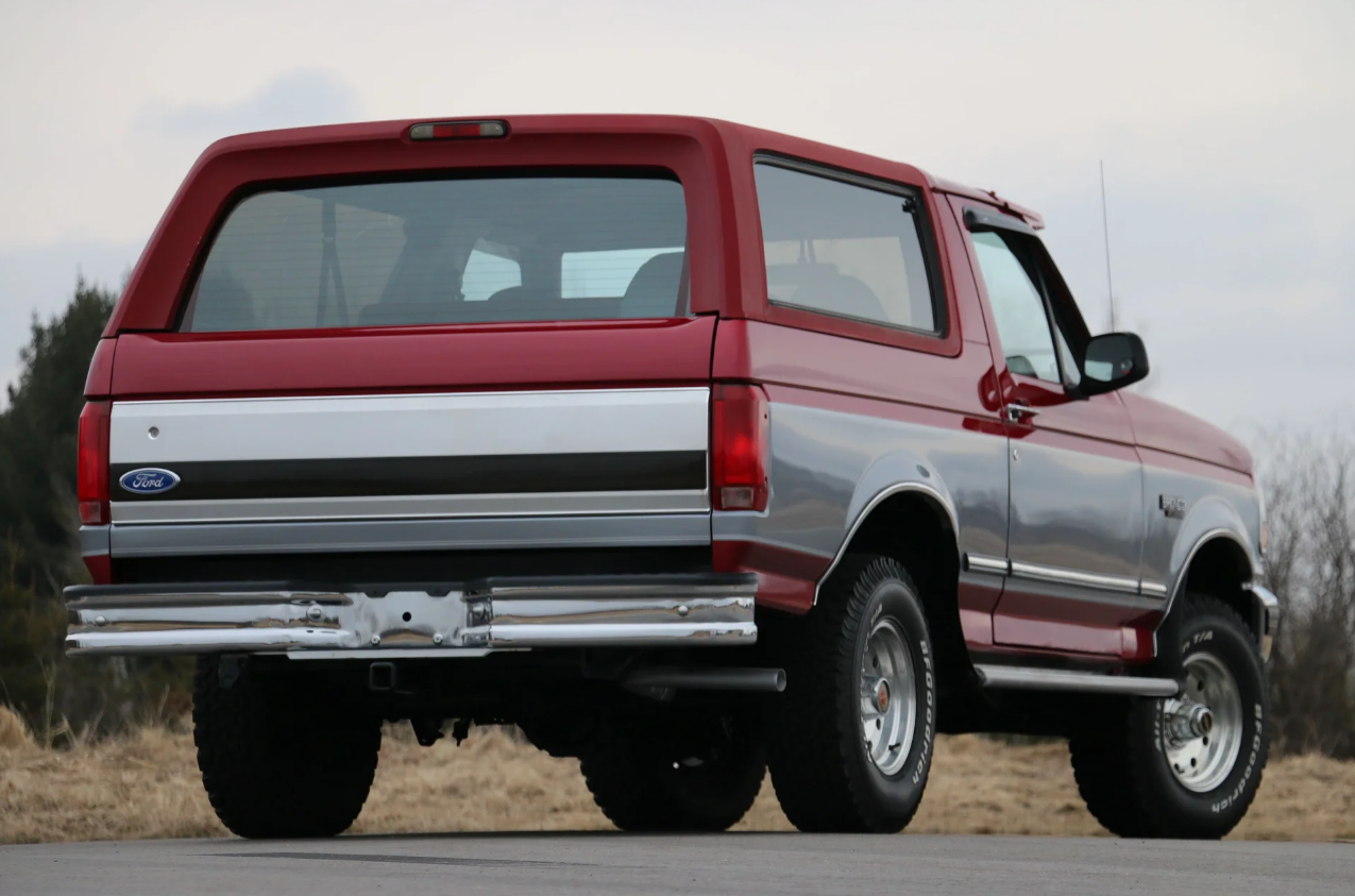 1994-ford-bronco-for-sale-wisconsin-03