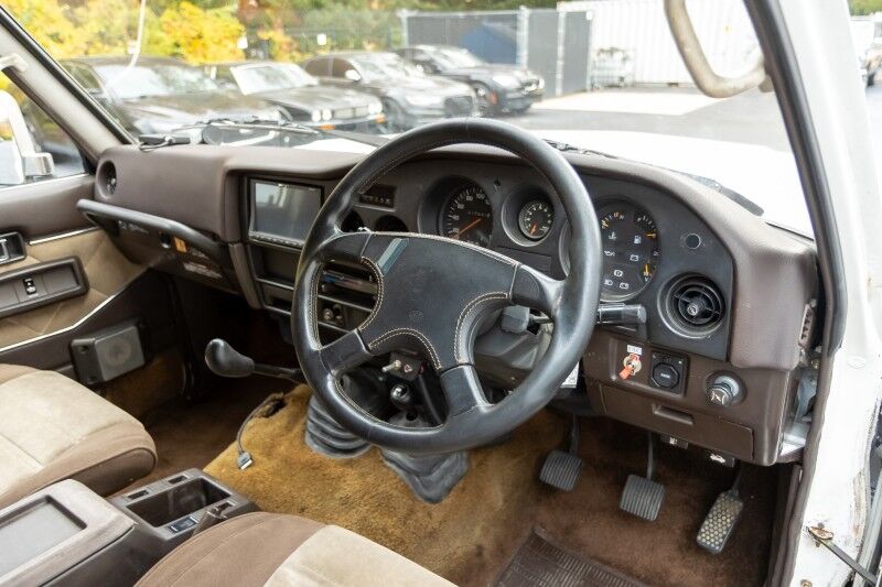 1989-toyota-land-cruiser-hj61-for-sale-14