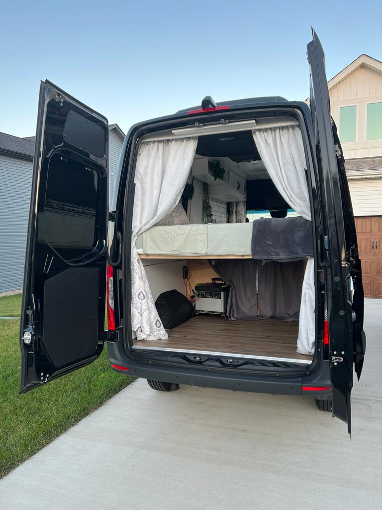 mercedes-benz-sprinter-for-sale-tennessee-09