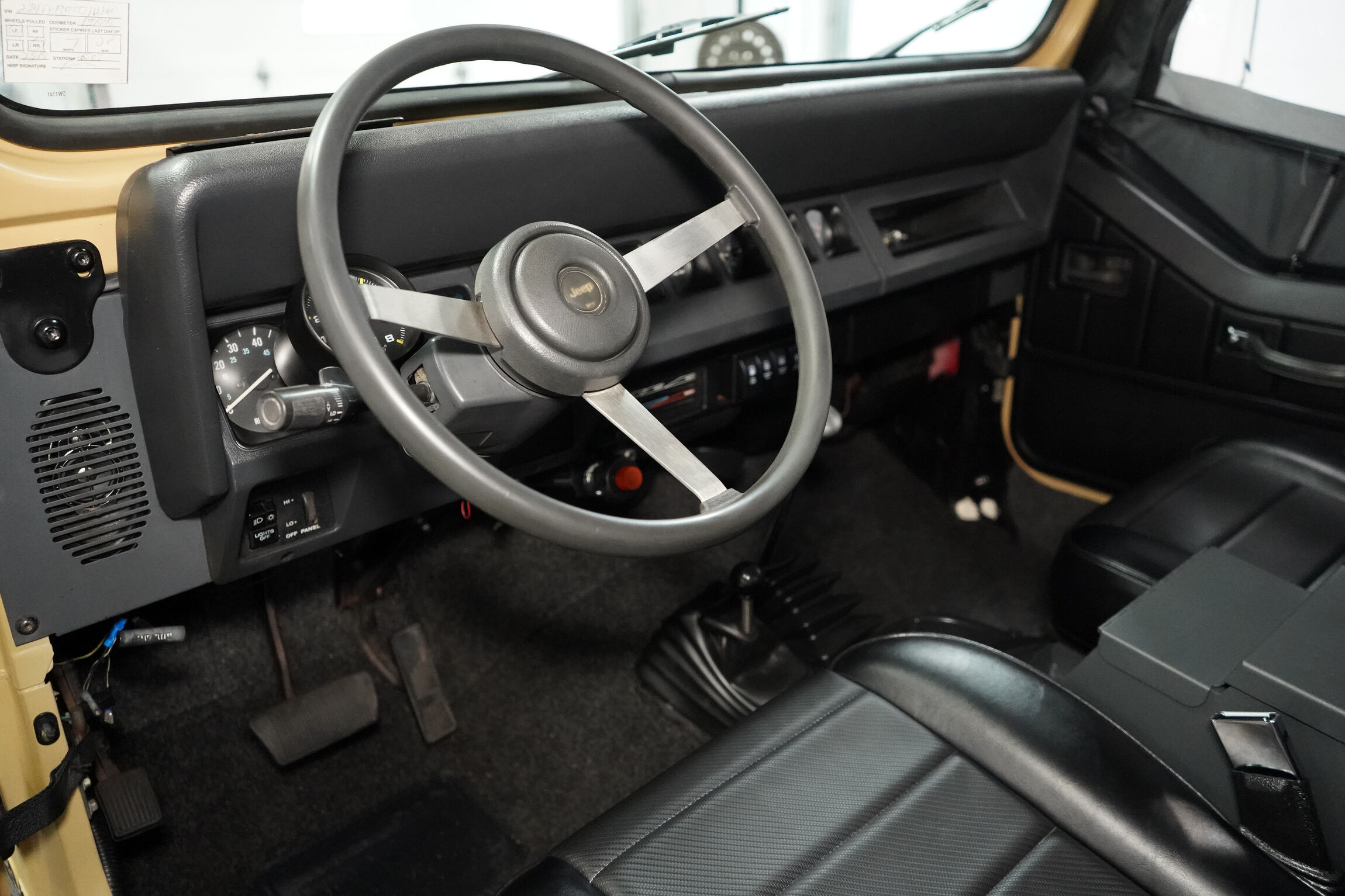 1991-jeep-wrangler-v8-28