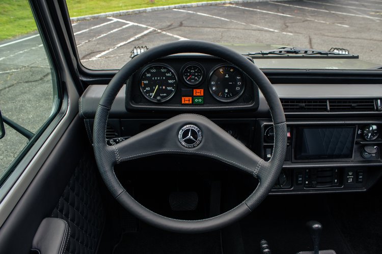 mercedes-benz-g230-for-sale-08