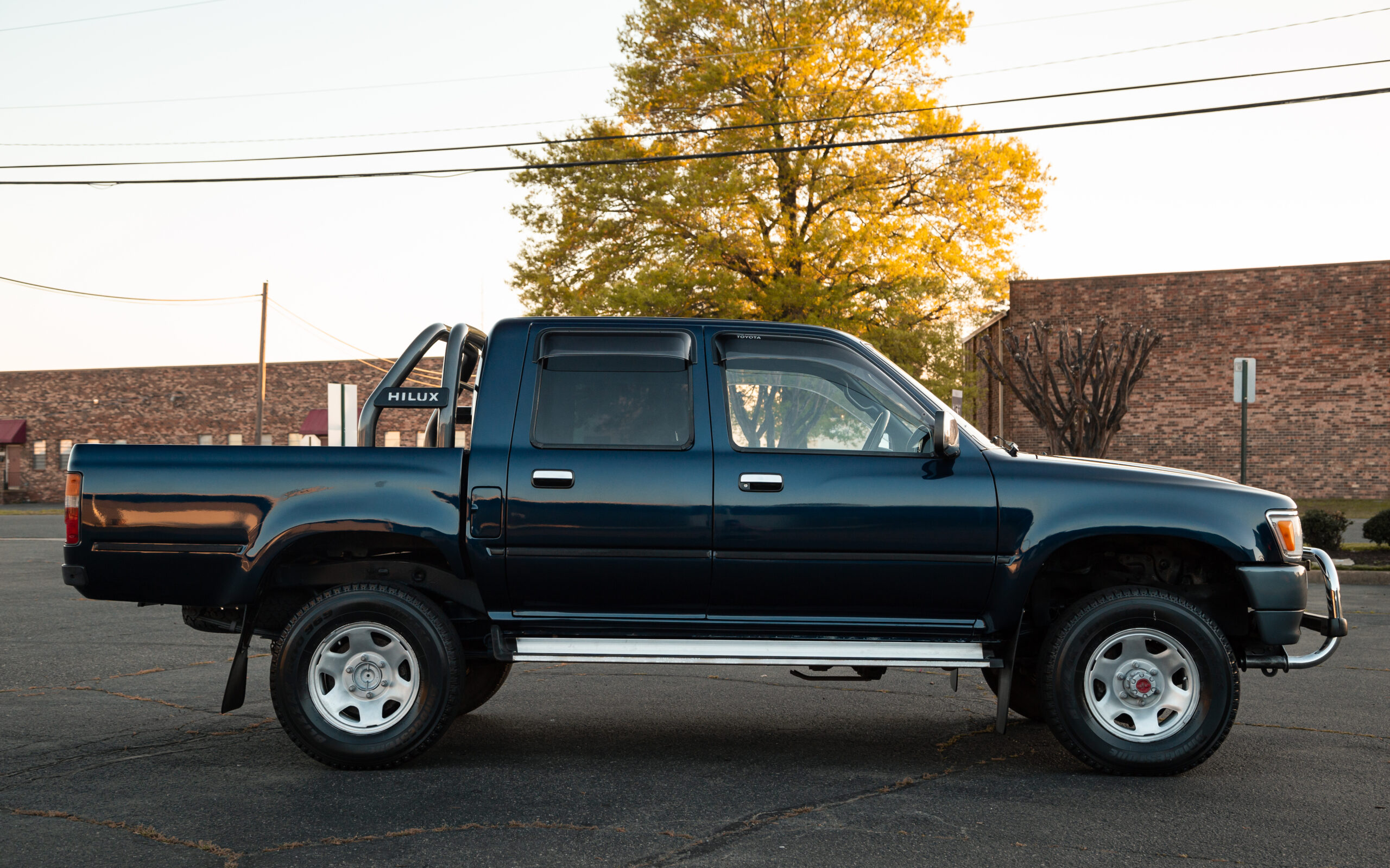 toyota-hilux-for-sale-virginia-05