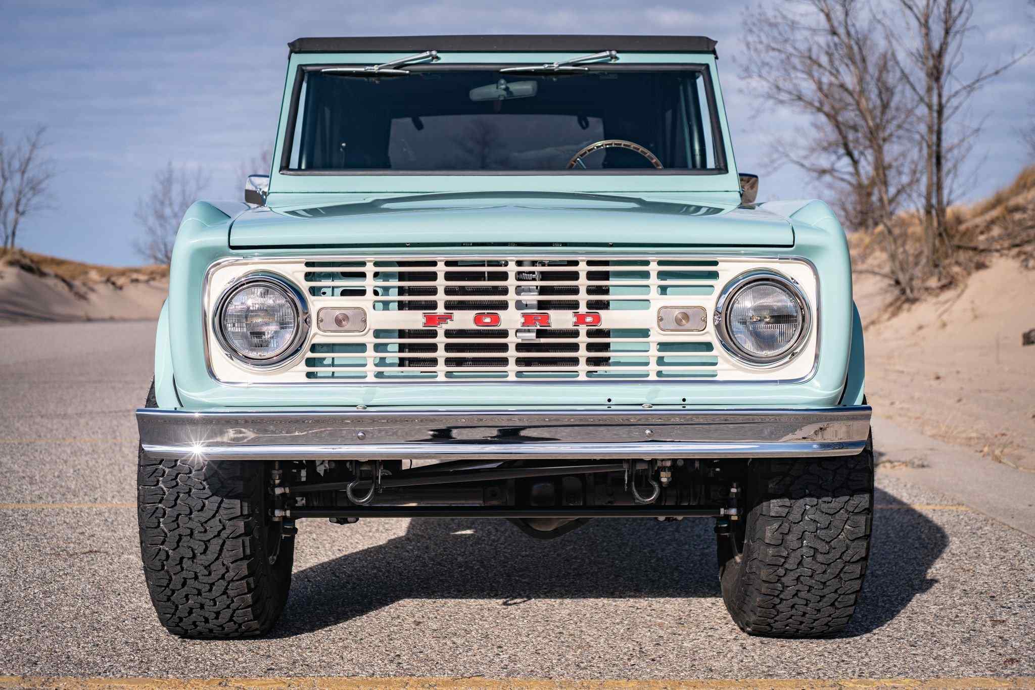 1967-ford-bronco-for-sale-03