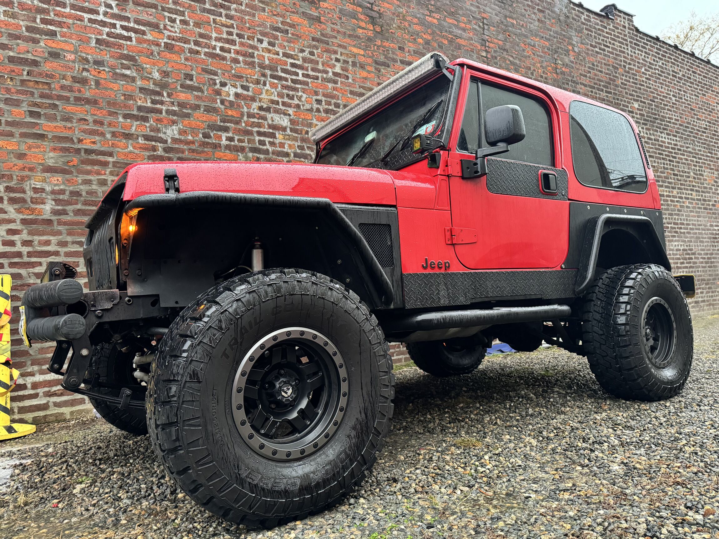1992-jeep-wrangler-yj-auction-4