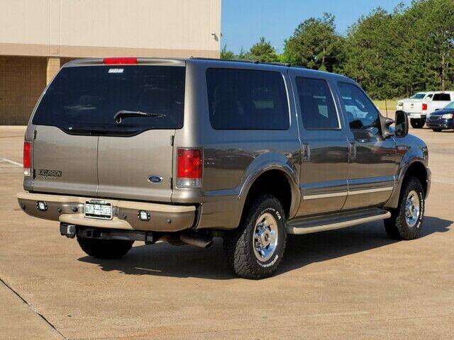2005-ford-excursion-limited-4wd-4dr-suv (14)