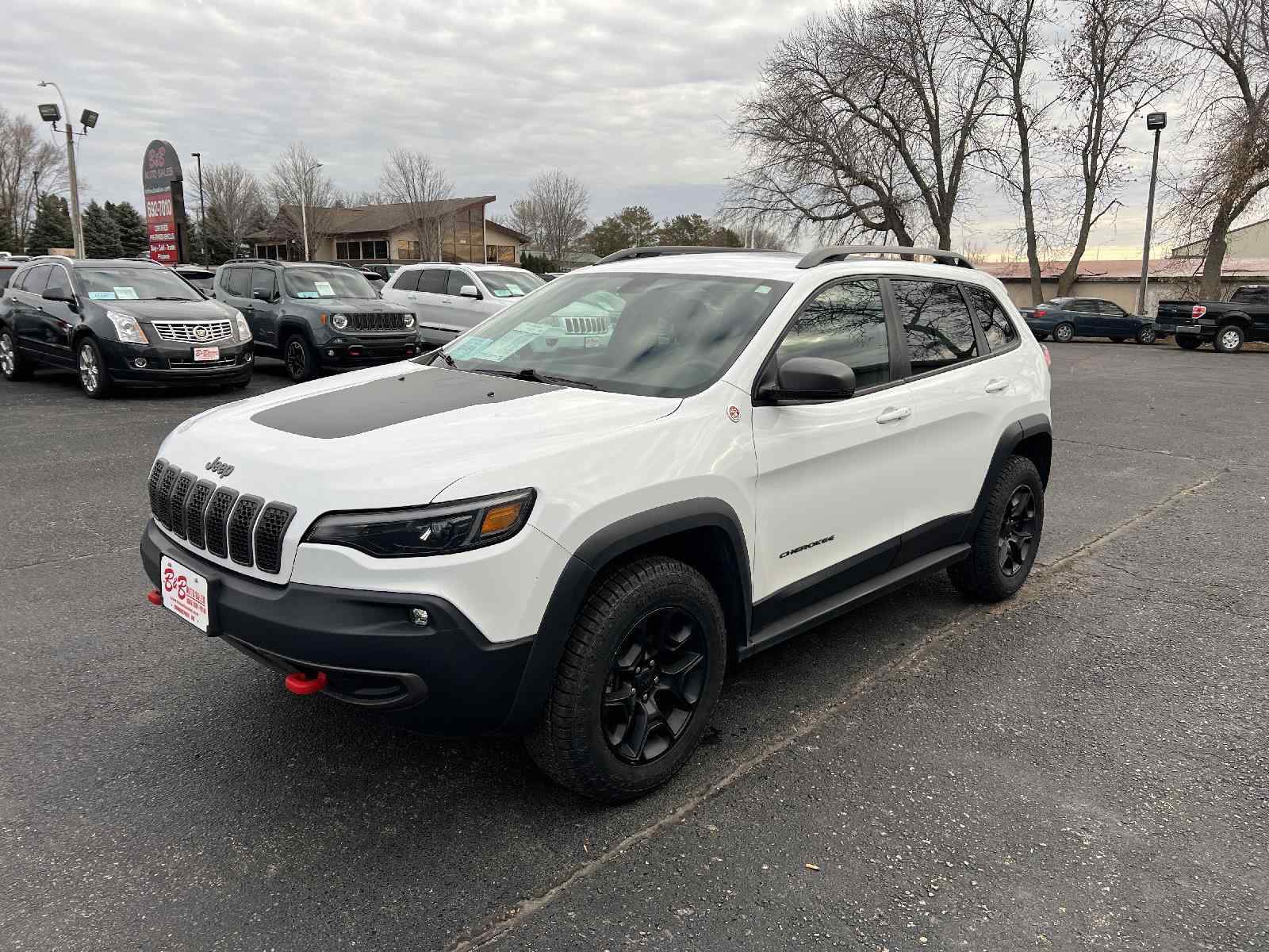 2019-jeep-cherokee-trailhawk-for-sale-06