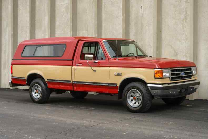 1990-ford-f-150-xlt-lariat-pickup-truck-for-sale-01