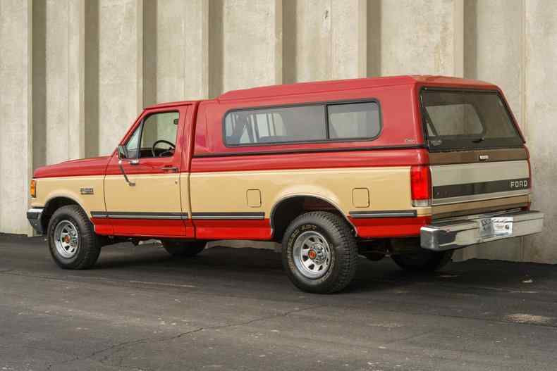 1990-ford-f-150-xlt-lariat-pickup-truck-for-sale-05