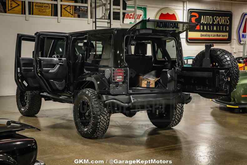2012-jeep-wrangler-unlimited-rubicon-mw3-for-sale-02