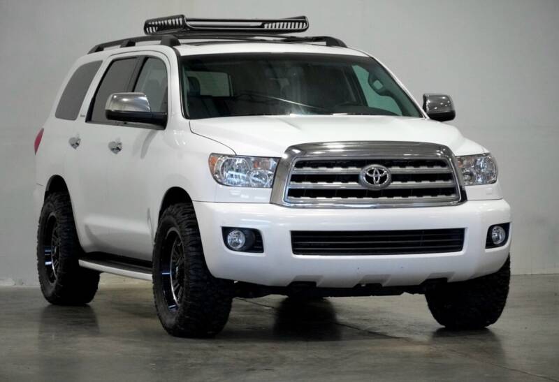 2016-toyota-sequoia-limited-4x4-4dr-suv