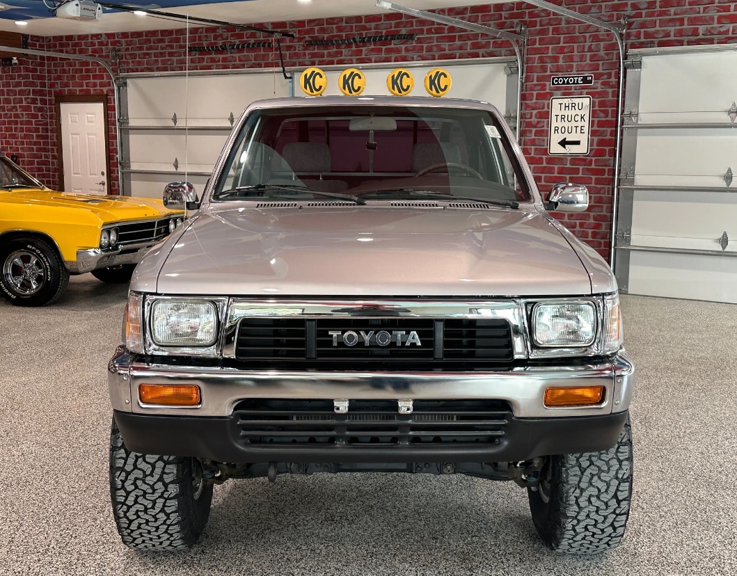 toyota-pickup-for-sale-07