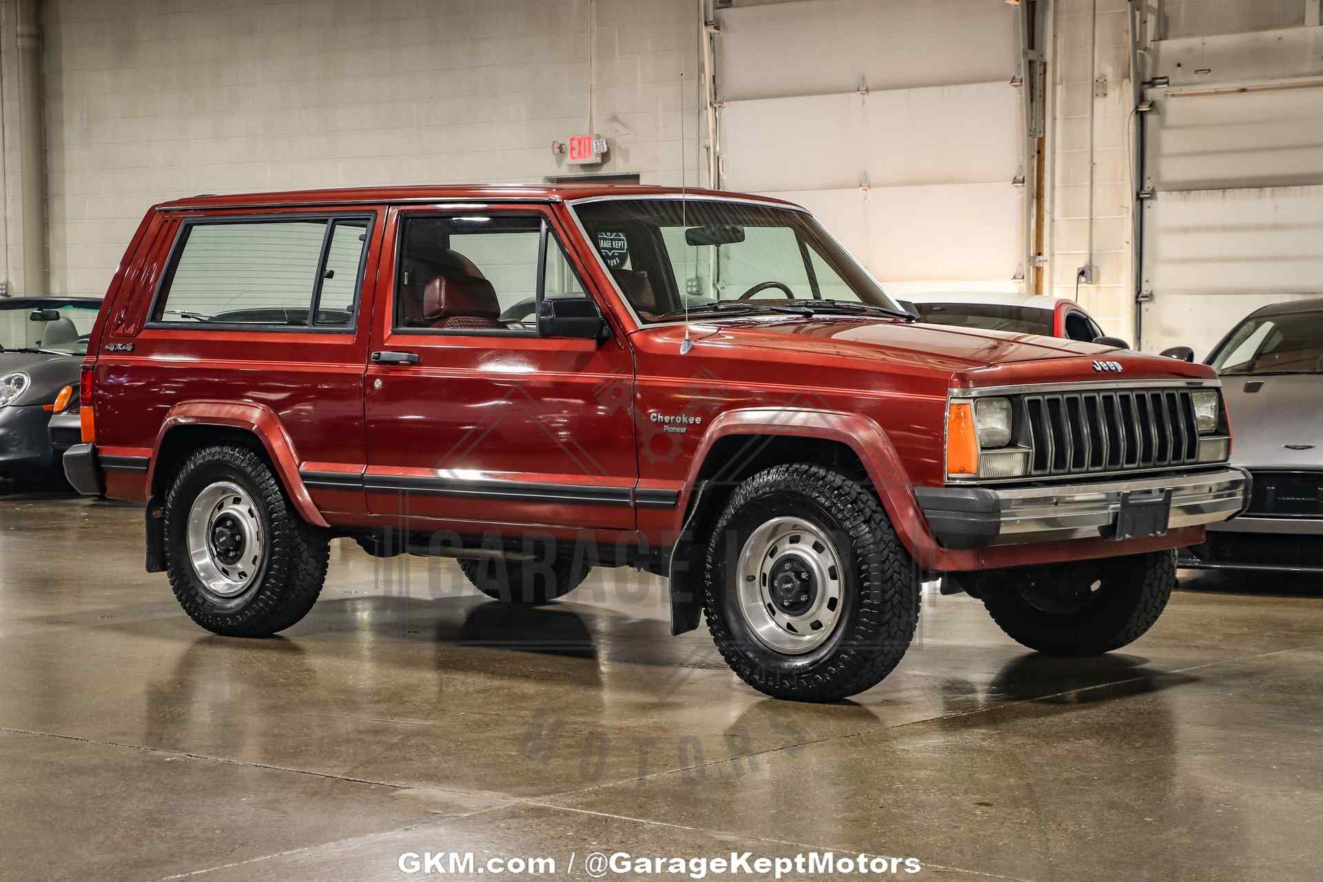 1986-jeep-cherokee-pioneer-for-sale-01
