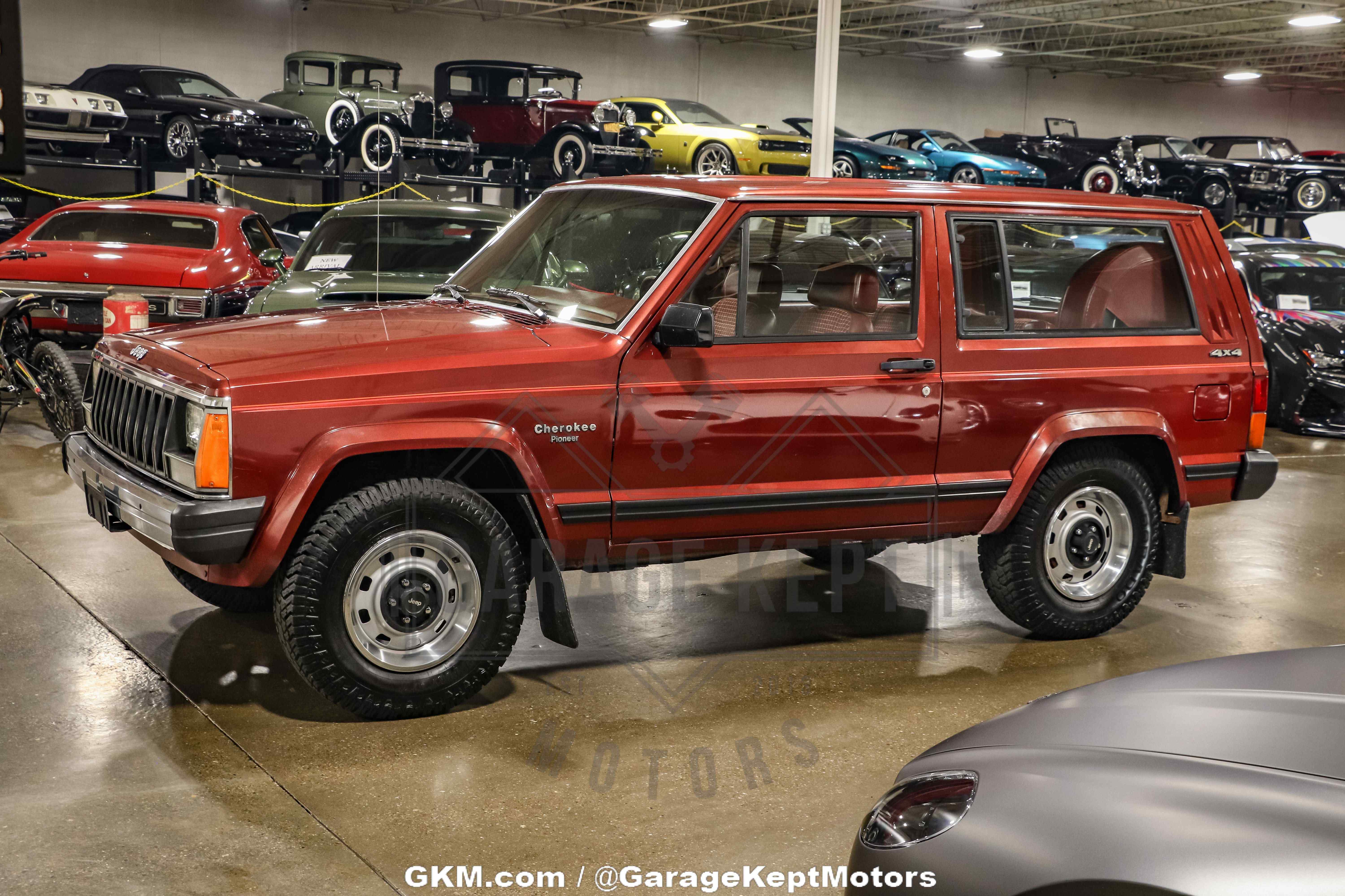 1986-jeep-cherokee-pioneer-for-sale-08