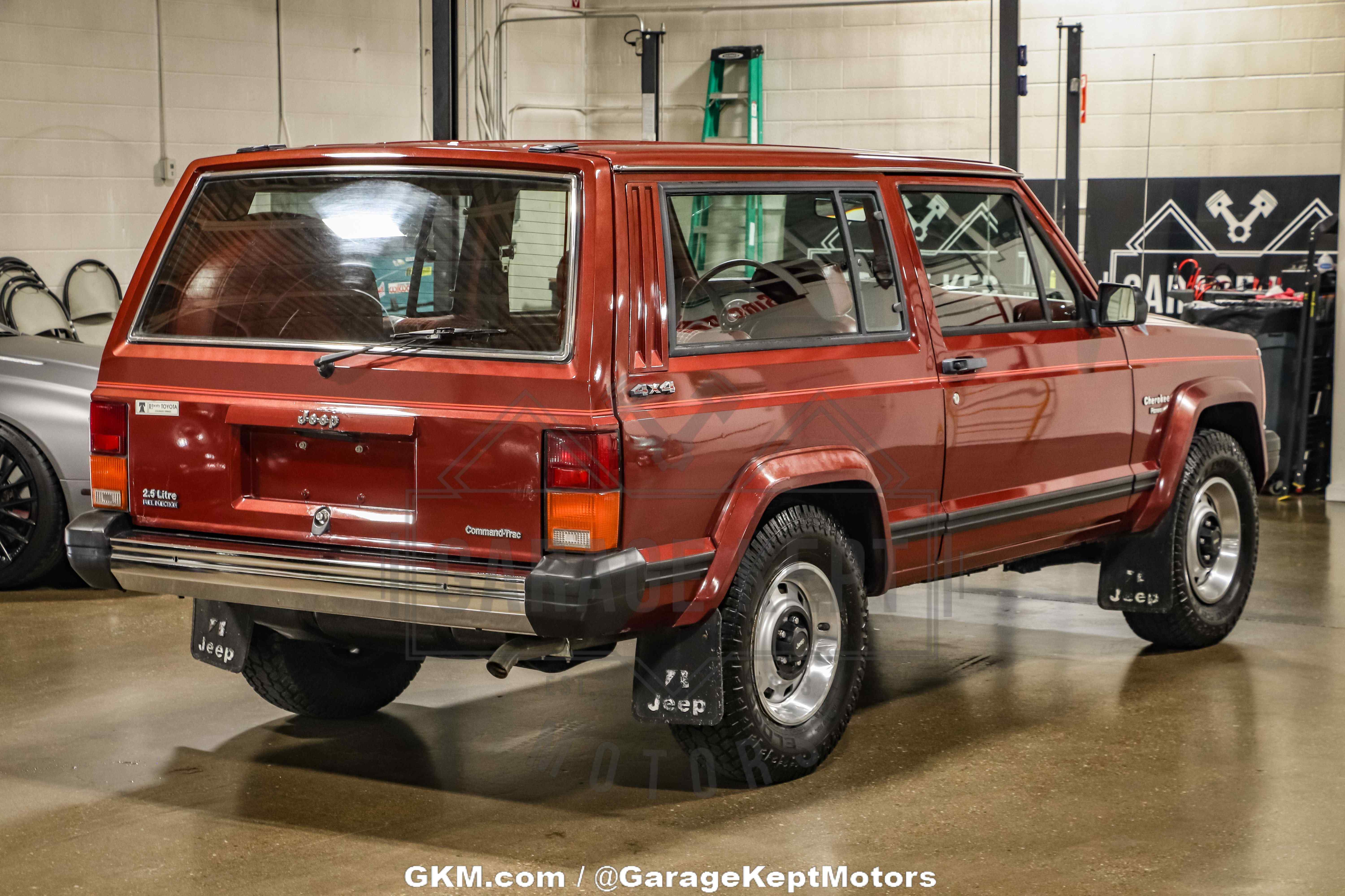 1986-jeep-cherokee-pioneer-for-sale-10