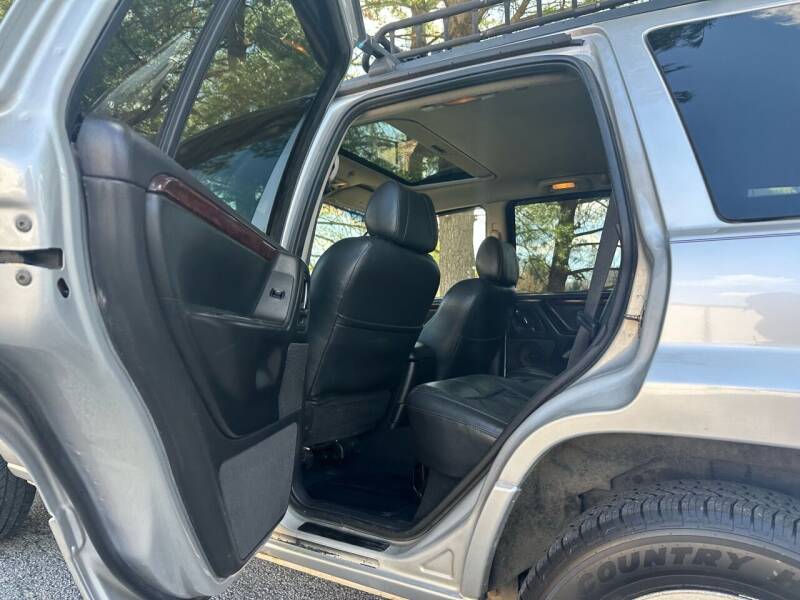 2004-jeep-grand-cherokee-limited-4wd-4dr-suv (11)