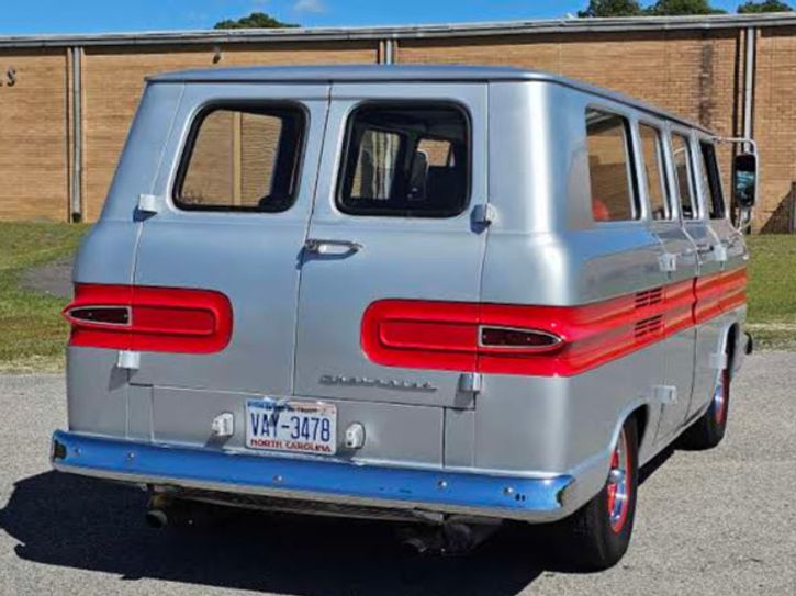 1961-chevrolet-corvair-greenbriar-van-for-sale-06