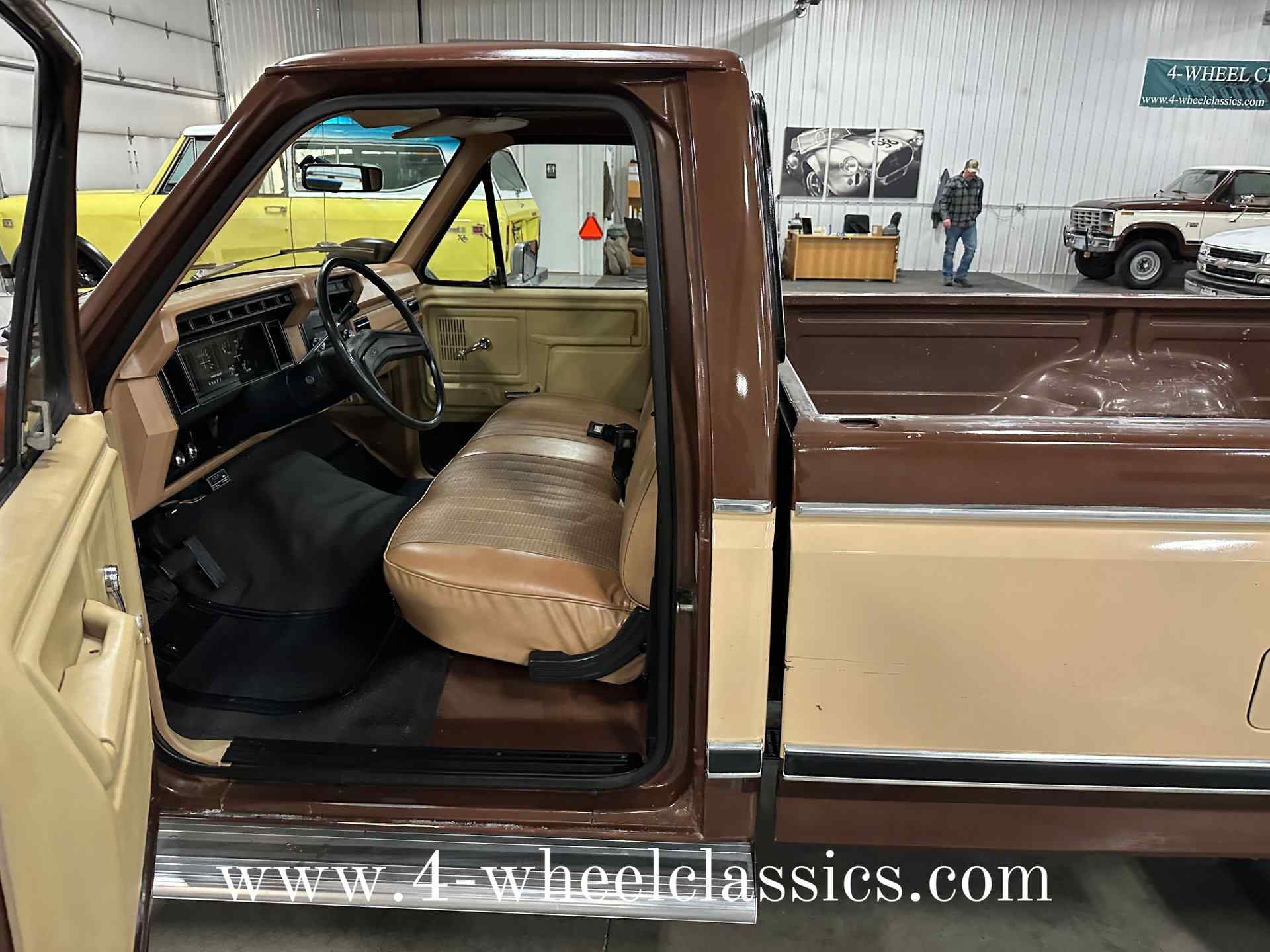 1983-ford-f150-for-sale-holland-mi-11