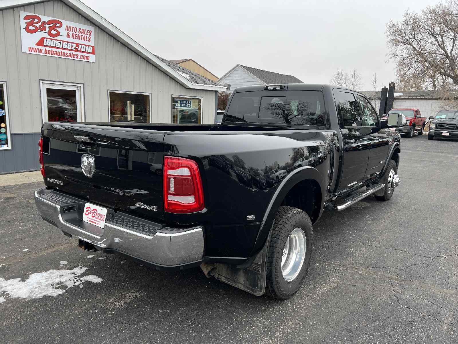 2022-ram-3500-for-sale-04