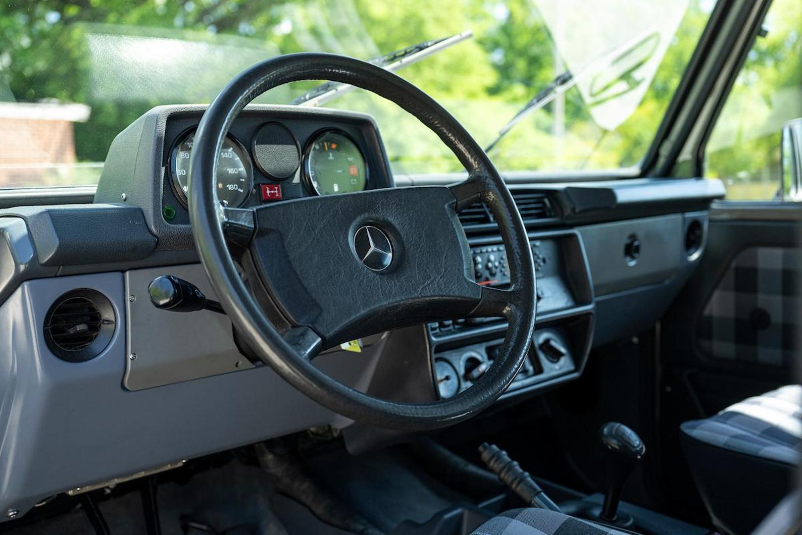 mercedes-benz-280ge-for-sale-12