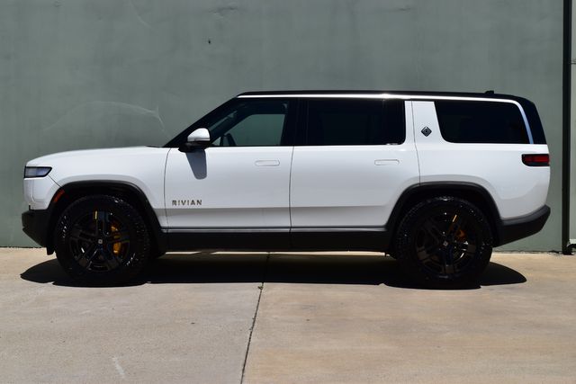 rivian-r1s-for-sale-03