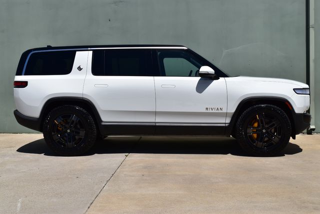 rivian-r1s-for-sale-06