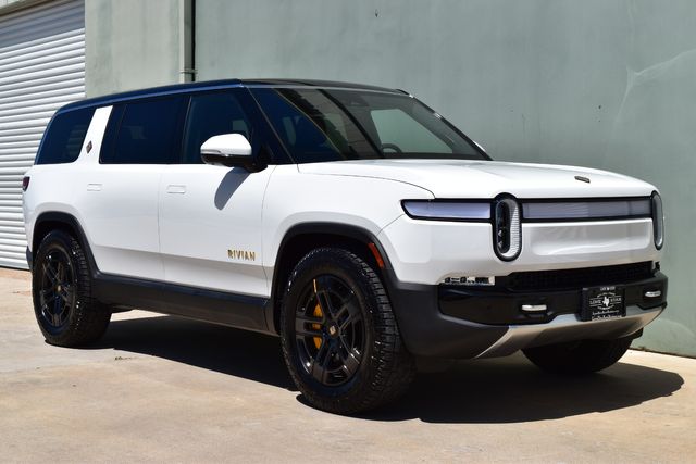 rivian-r1s-for-sale-08