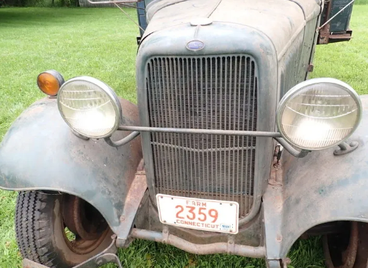 1932-ford-model-bb-stake-for-sale-07