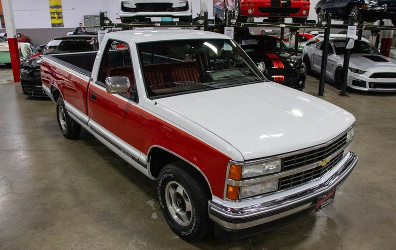 1991-chevrolet-ck-1500-series-silverado-for-sale-01