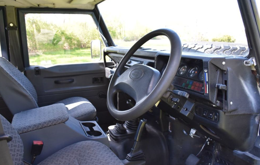 1994-land-rover-defender-130-for-sale-03