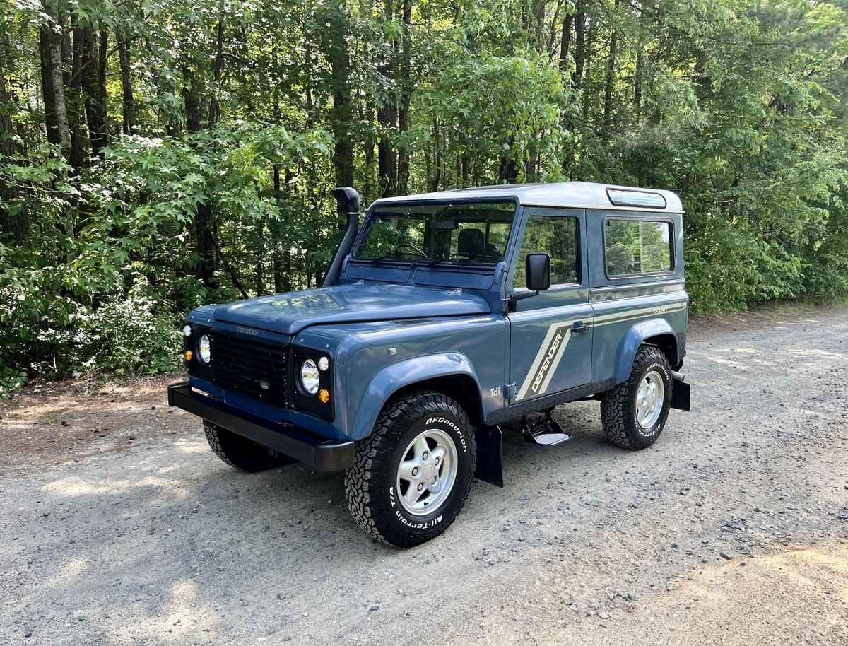 1995-land-rover-defender-90-blue-for-sale-02