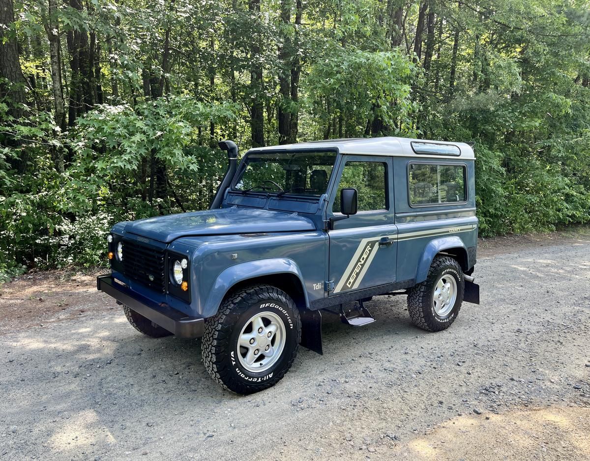 1995-land-rover-defender-90-blue-for-sale-03