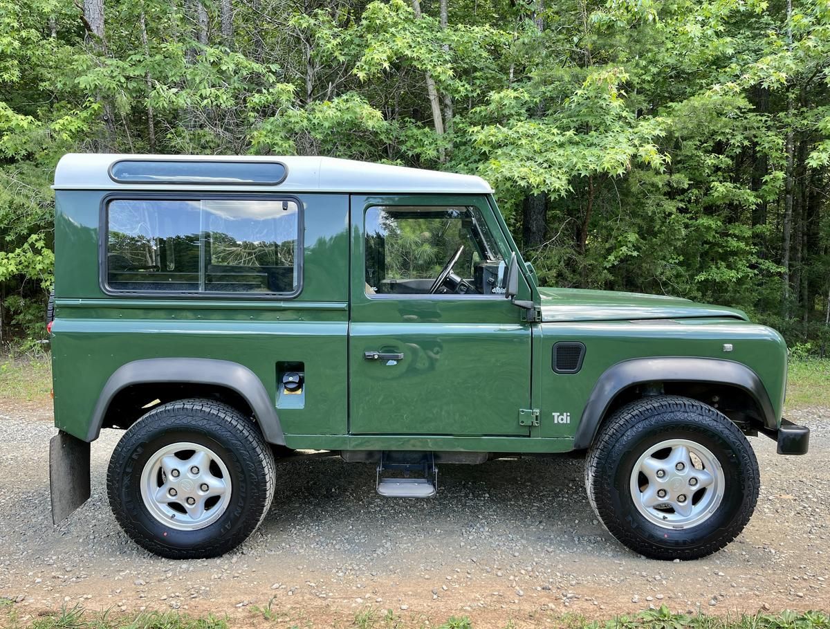 1996-land-rover-defender-90-durham-nc-03