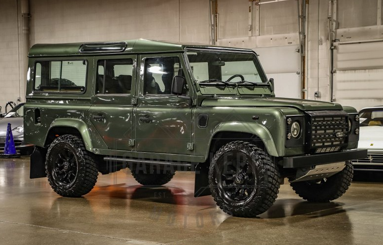 1997-land-rover-defender-110-for-sale-07