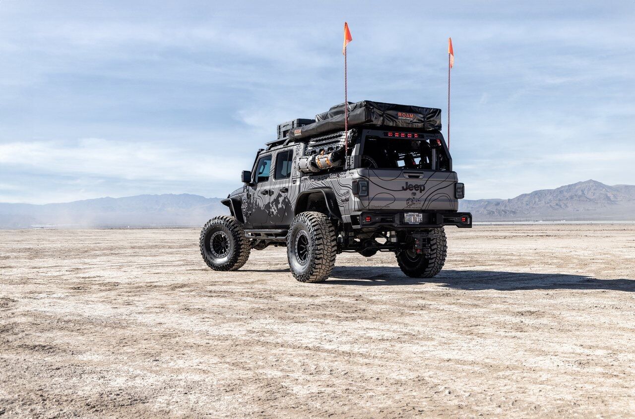 modified-2021-jeep-gladiator-overland-for-sale-06