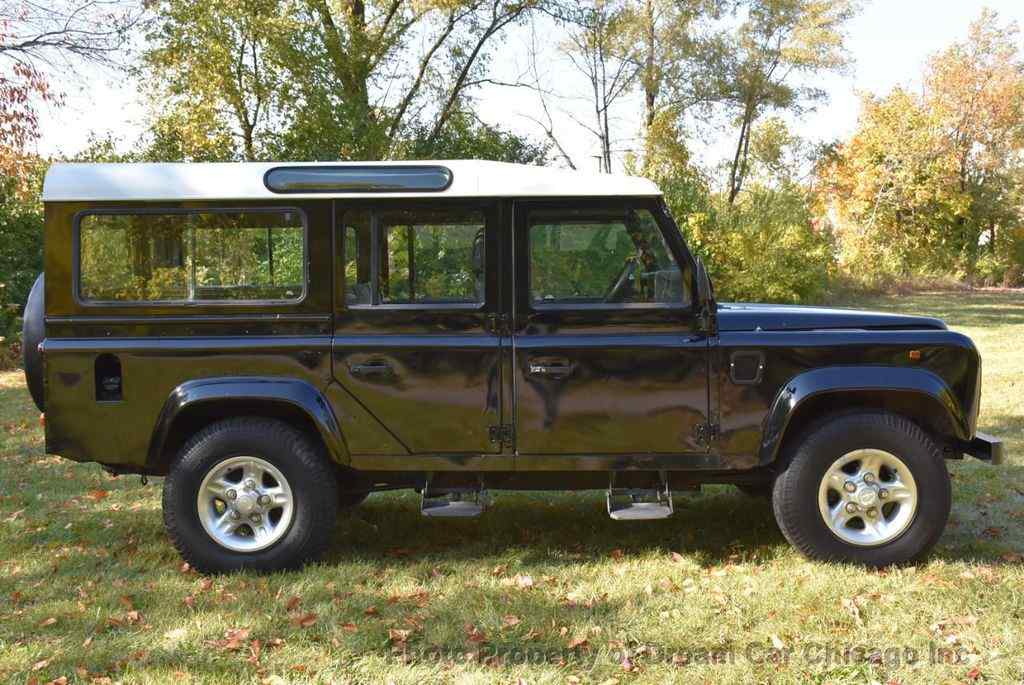 used-1996-land-rover-defender-110-for-sale-06