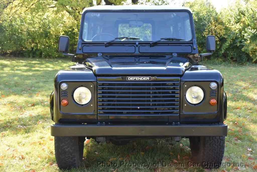 used-1996-land-rover-defender-110-for-sale-08