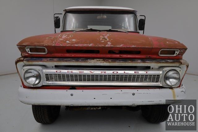 1963-chevy-suburban-4x4-project-02