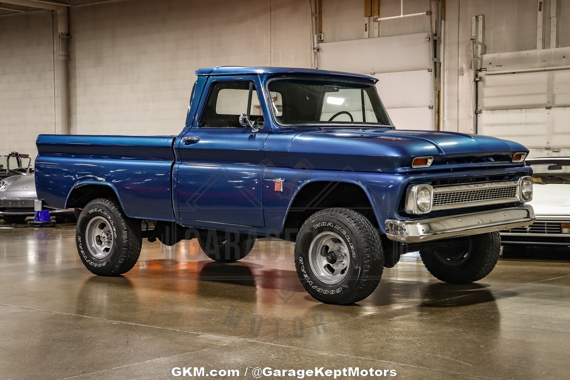 1965-chevrolet-c10-for-sale-01