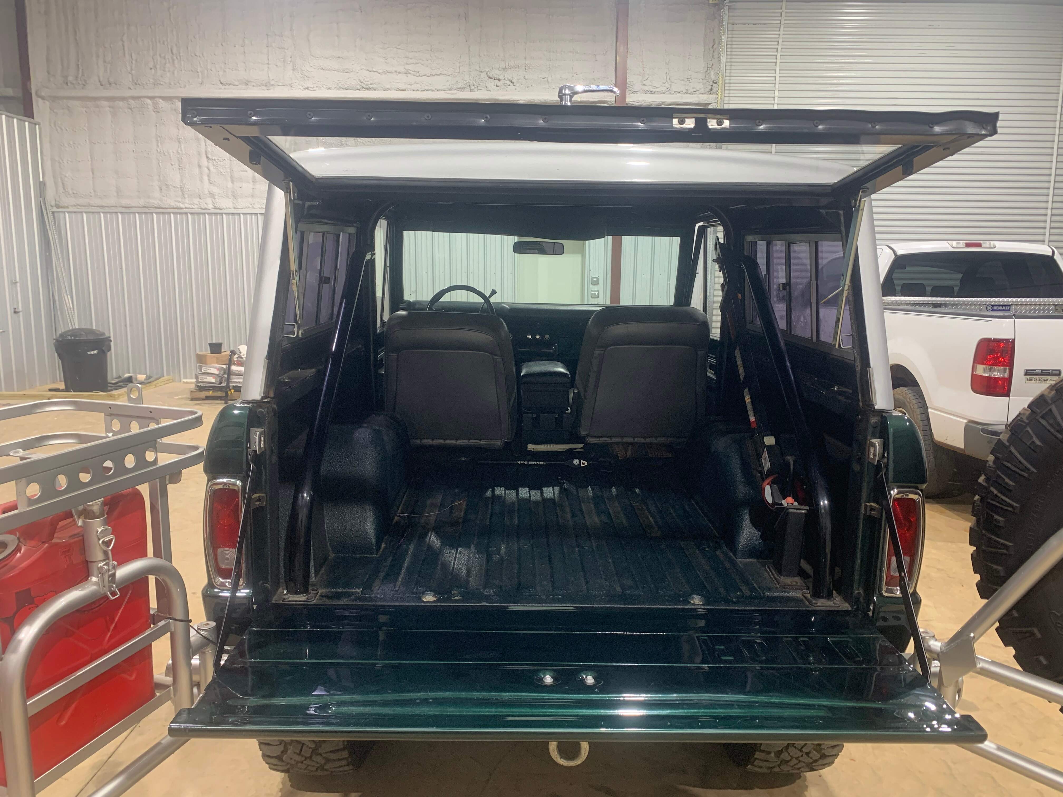 1975-ford-bronco-for-sale-09