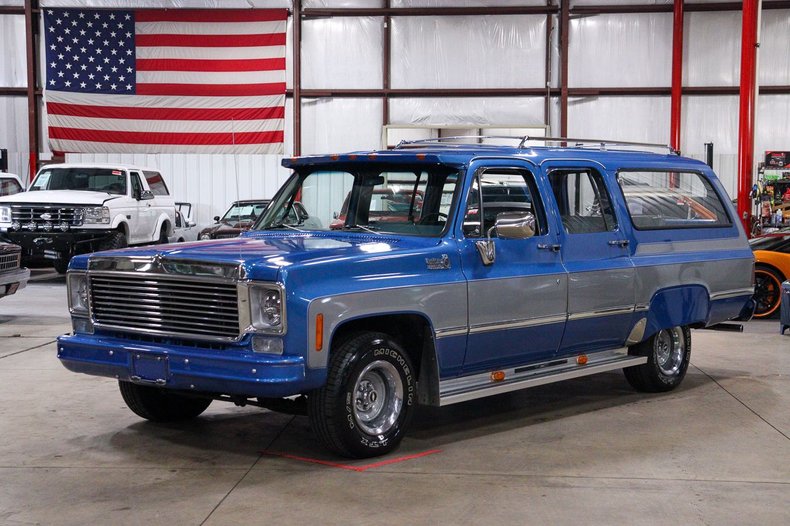 1976-chevrolet-suburban-custom-deluxe-for-sale-01