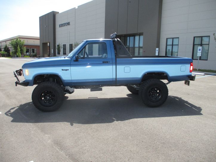 1984-ford-ranger-restomod-for-sale-03