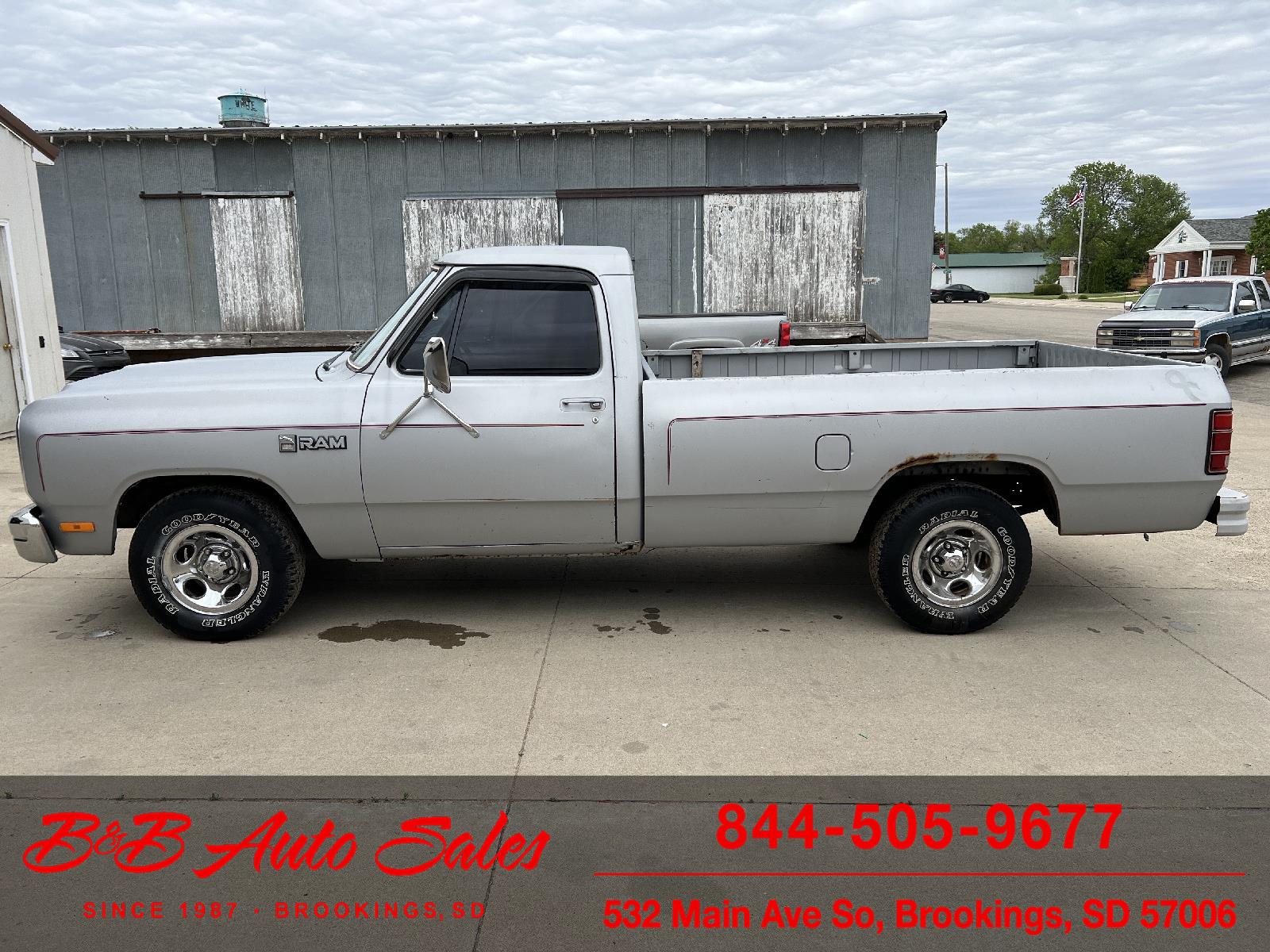 1986-dodge-ram-d150-rwd-for-sale-02